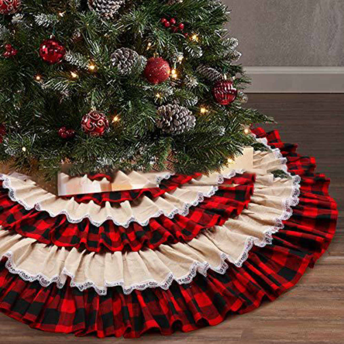 Red and White Flare Tree Skirt PartyPerfetto