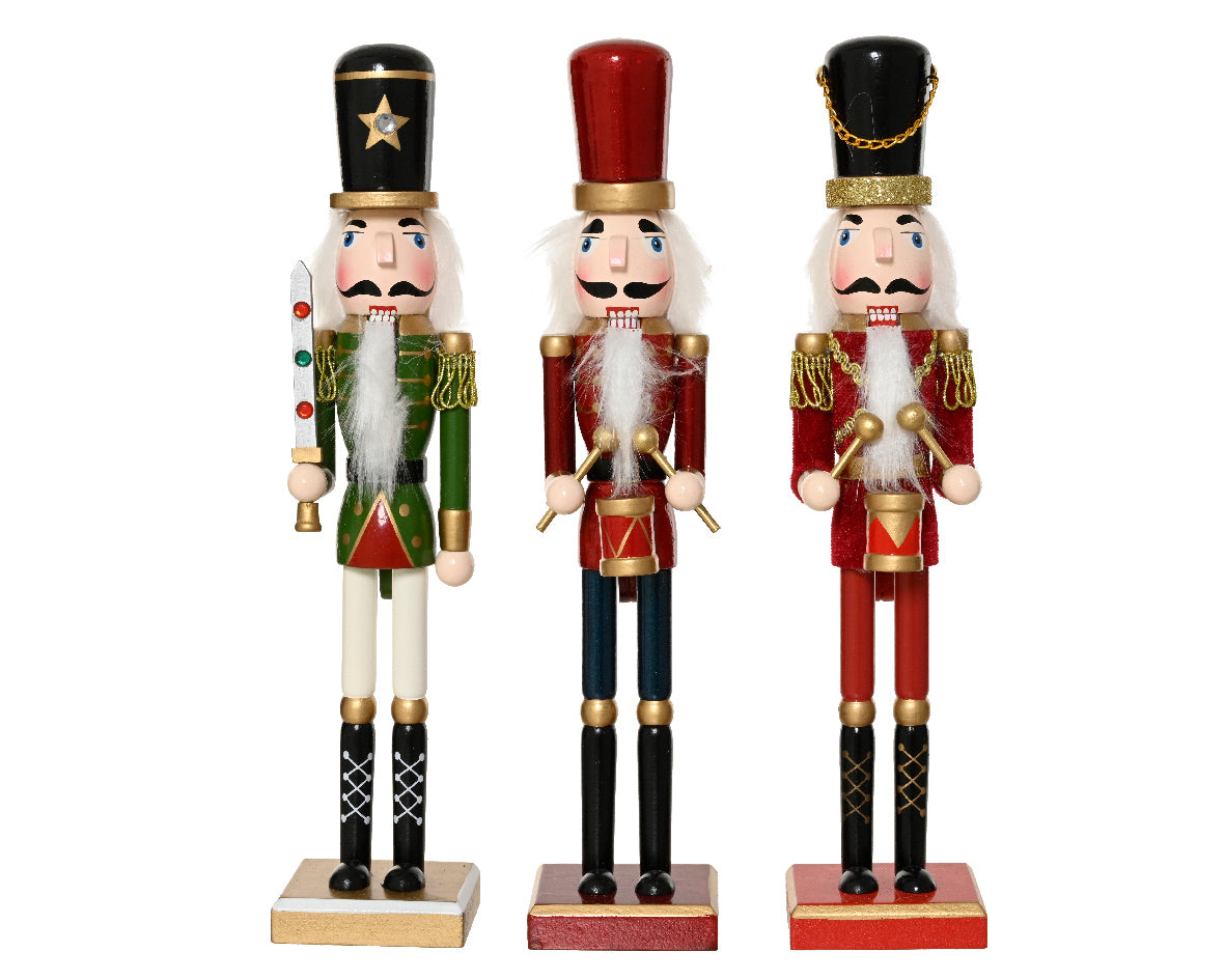 Pinewood Nutcracker (Pack of 1)