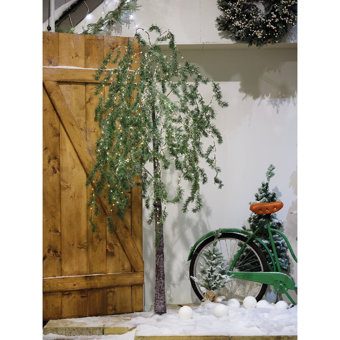 Tree With LED (1.8Mtr)