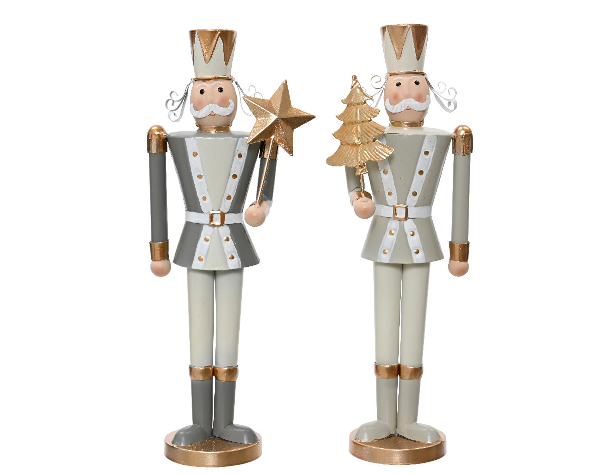Nutcracker With Star & Tree