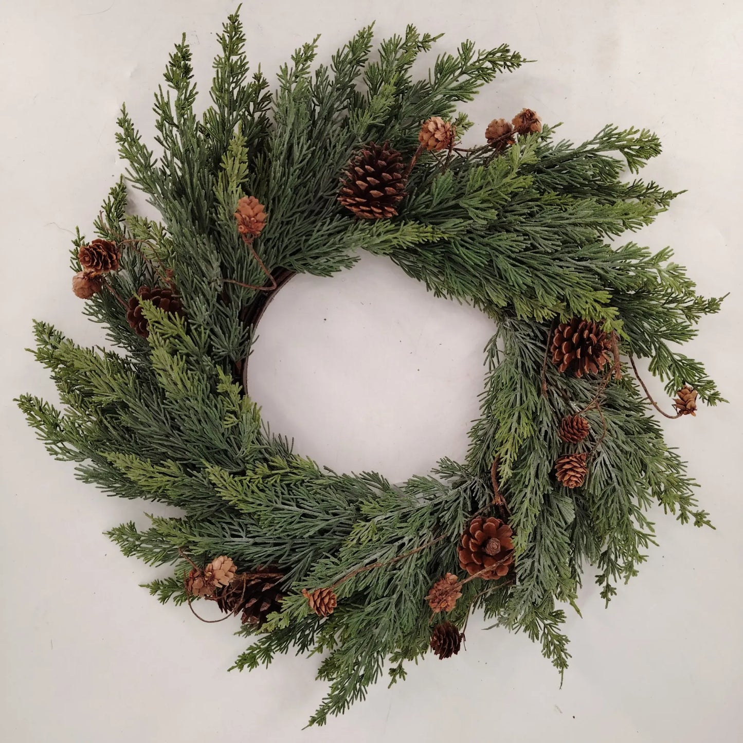 Cypress Pinecone Wreath - Large (61 cm) PartyPerfetto