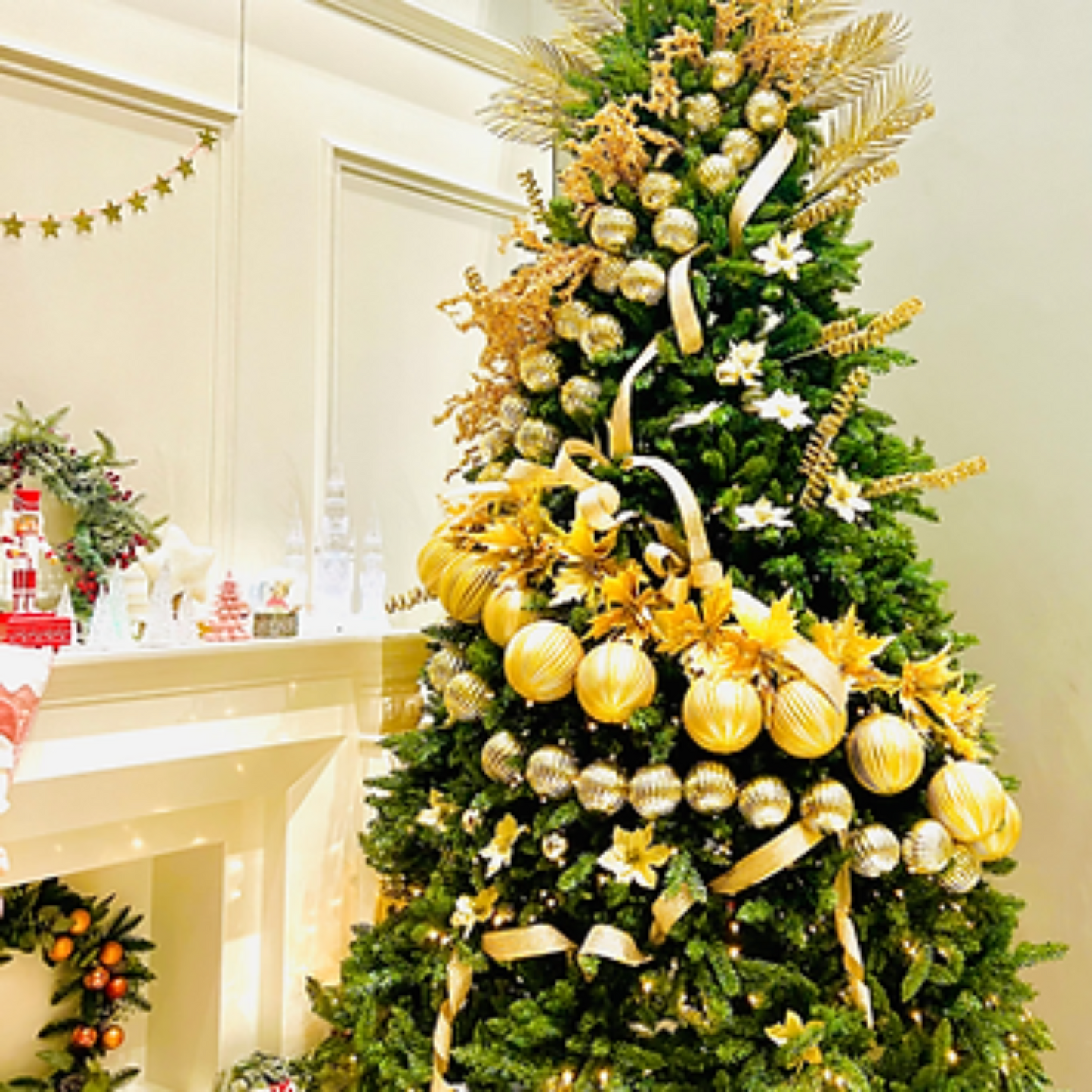 Green Christmas Tree PartyPerfetto