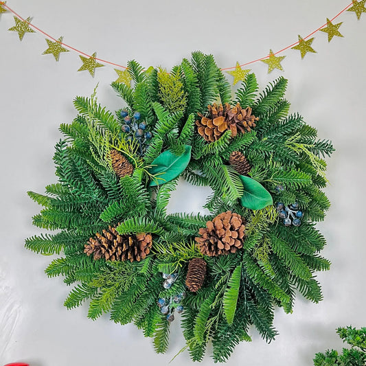 Pinecones & Green Leaves Wreath (60 cm) PartyPerfetto