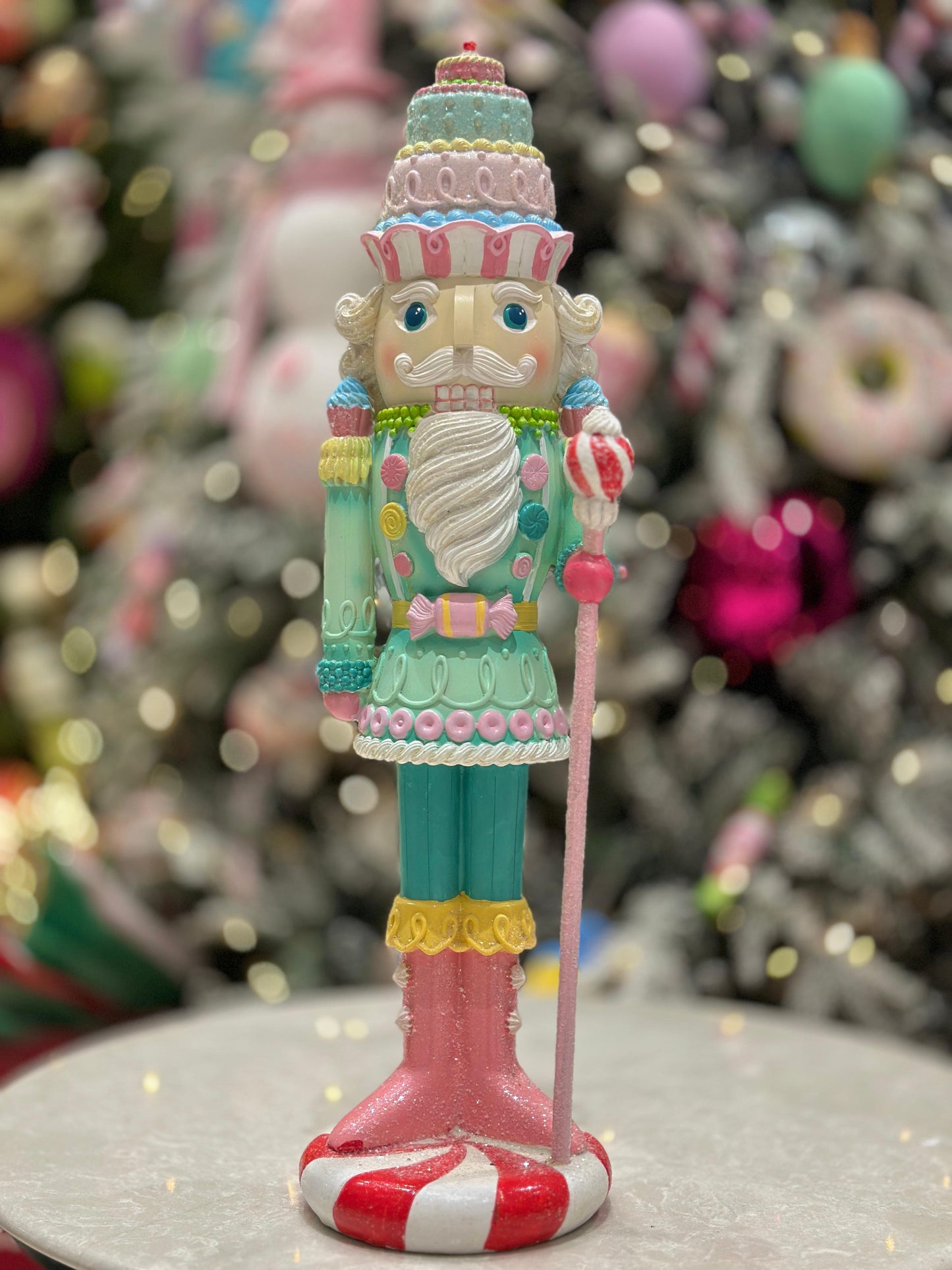 Resin Nutcracker PartyPerfetto