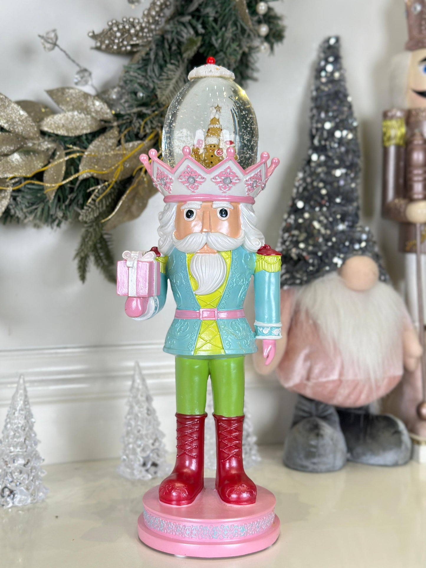 Nutcracker With Spinner Pastel PartyPerfetto
