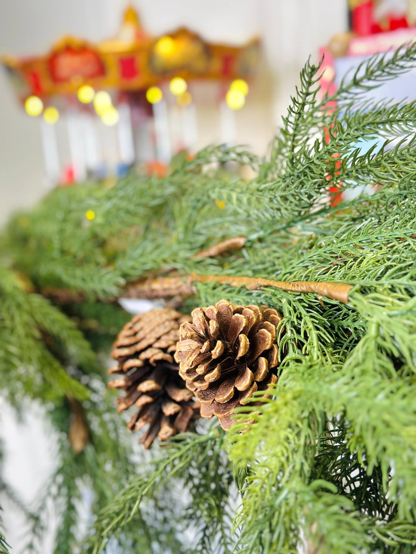 Pine Needle Garland (182cm) PartyPerfetto
