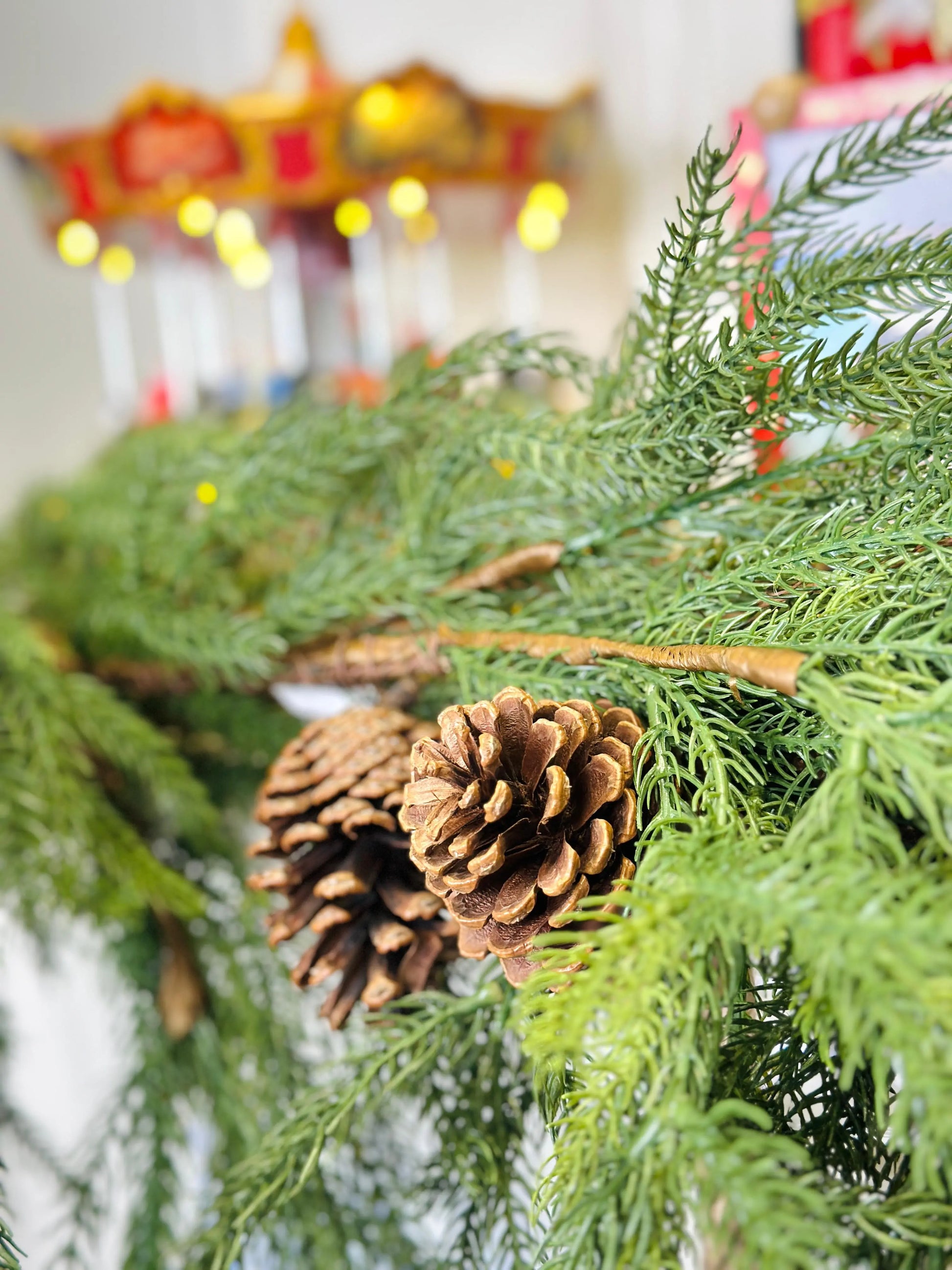 Pine Needle Garland (182cm) PartyPerfetto