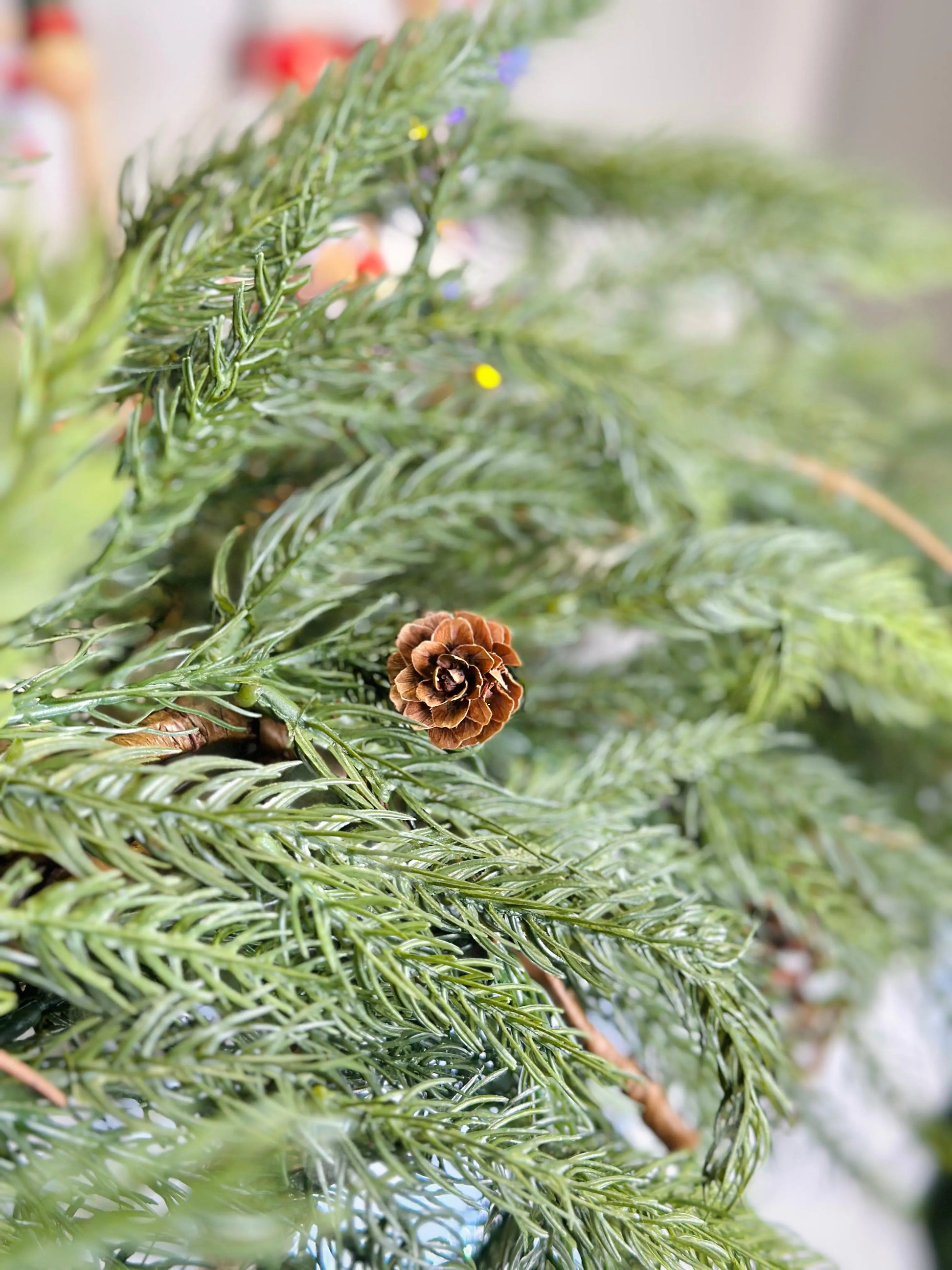 Pine Needle Garland (182cm) PartyPerfetto