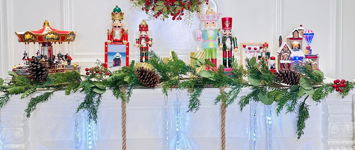 Red Berries & Pinecones Garland (182 cm) PartyPerfetto