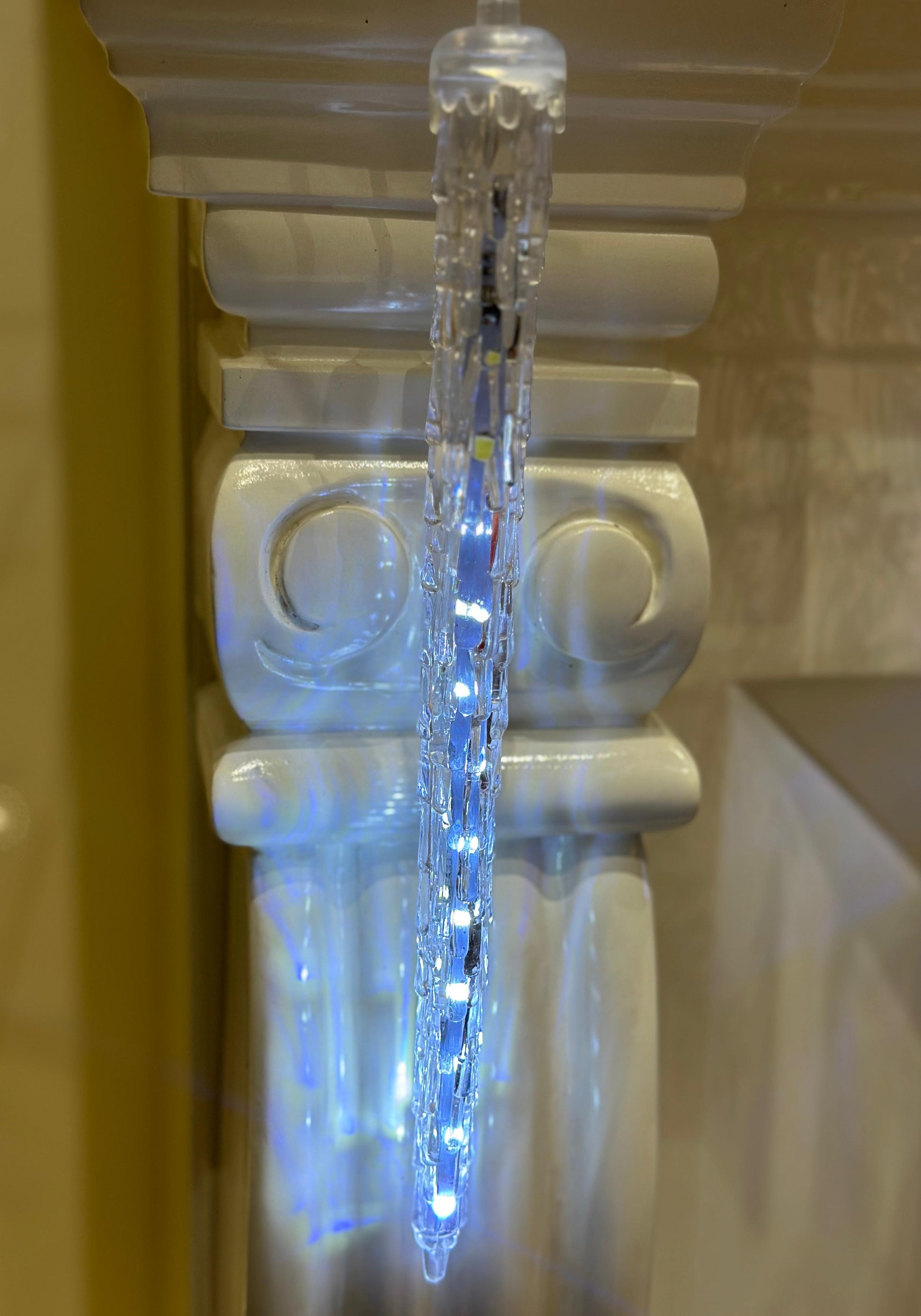 Icicle String LED Lights PartyPerfetto