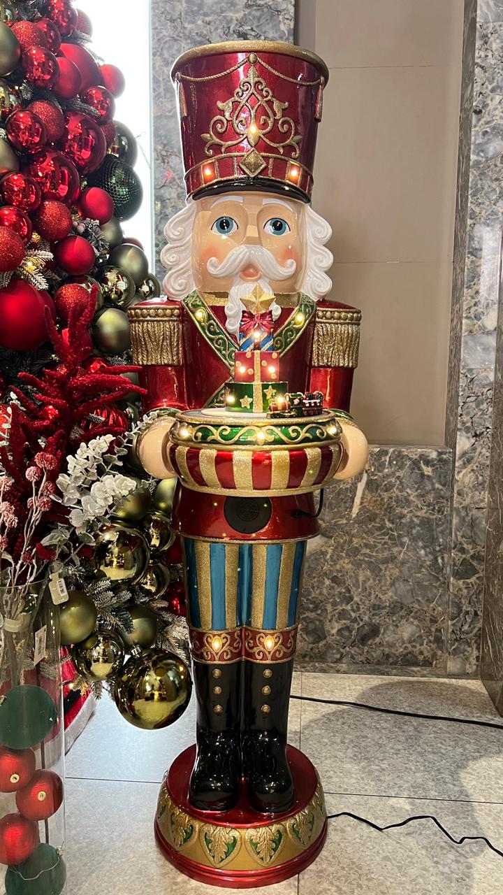 Nutcracker Without Movement  & Santa