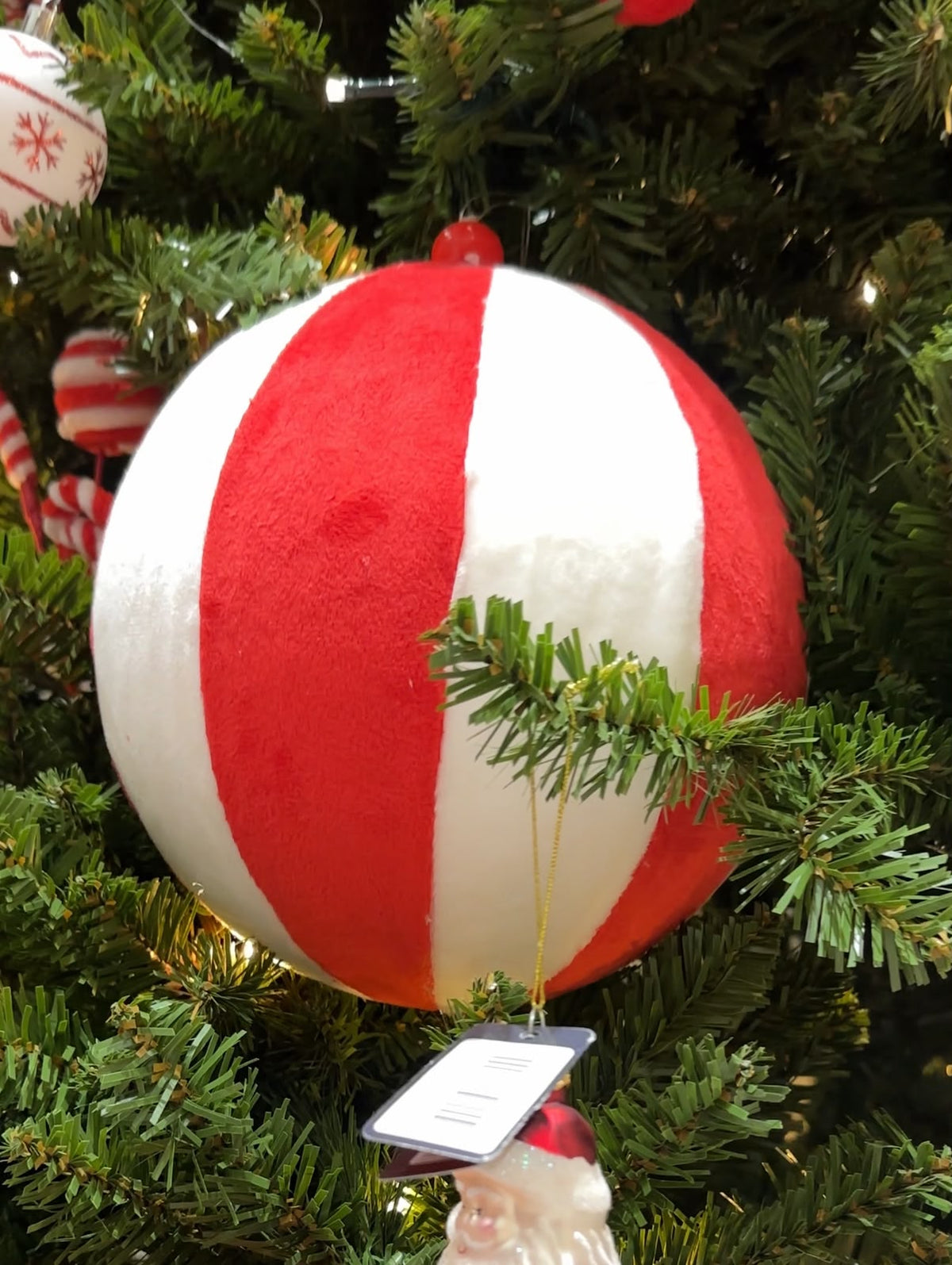 Red & White Bauble (15 cm) PartyPerfetto