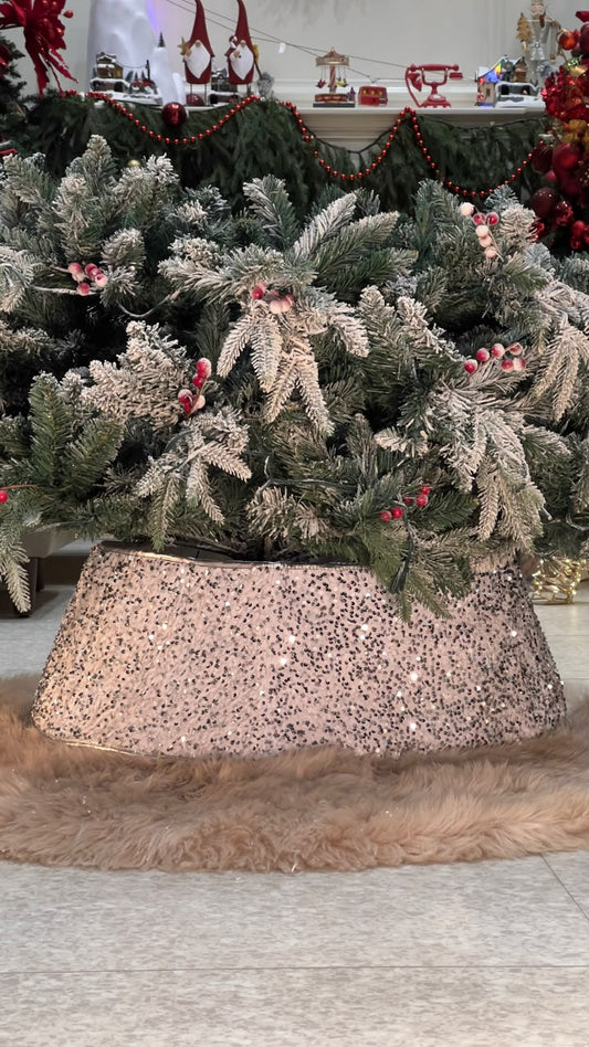 Silver Sequin Tree Skirt PartyPerfetto