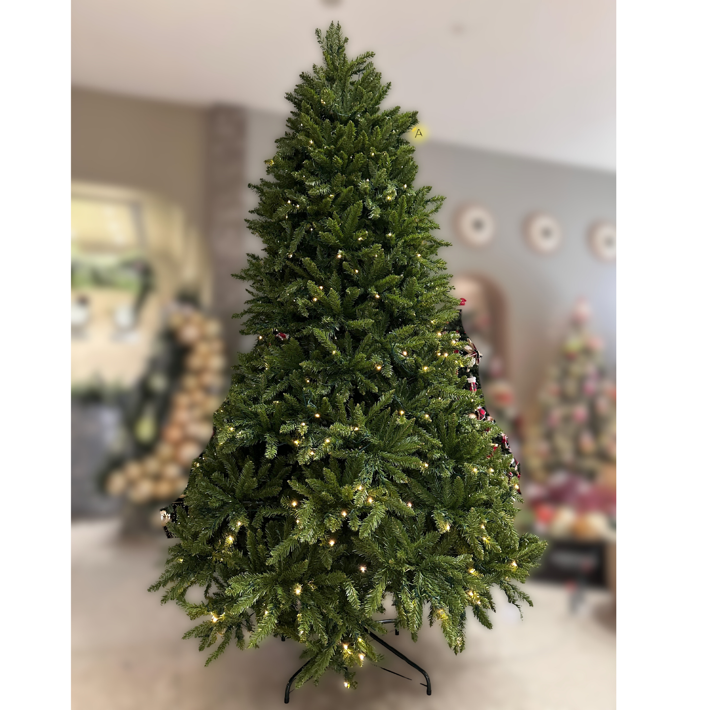 Green Christmas Tree (10ft) PartyPerfetto