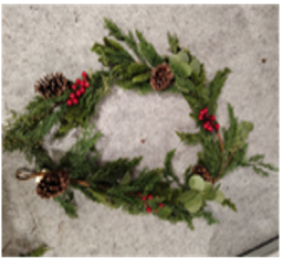 Red Berries & Pinecones Garland (182 cm)