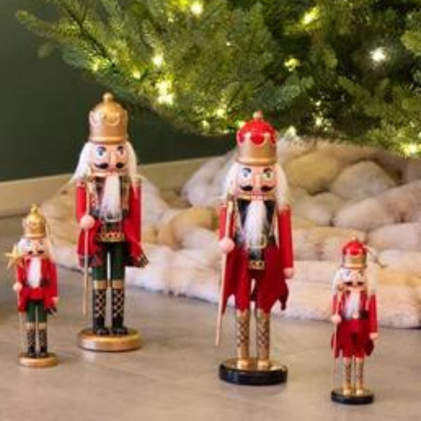 Classical Nutcracker (12 cm)