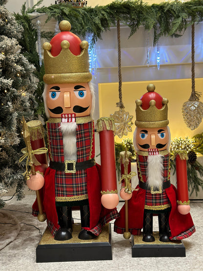 Crown Nutcracker (110 cm)