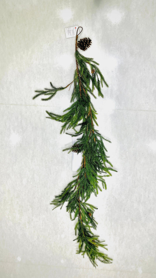 Pine Needle Garland (182cm)