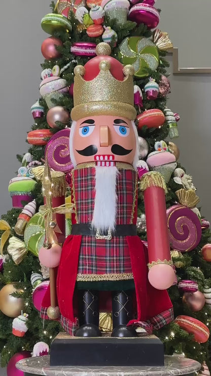 Crown Nutcracker (110 cm)